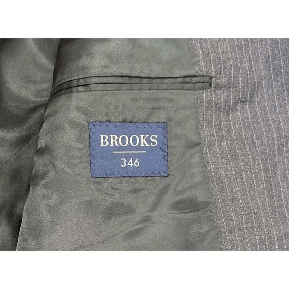 Brooks Brothers 346 Mens Dark Gray Pinstripe Wool Suit Jacket Sport Coat 44L